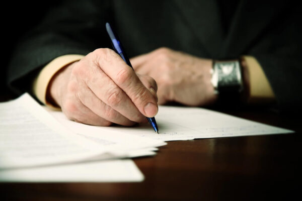 How to collect leads at a trade show?