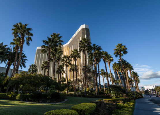 mandalay bay hotel and convention center