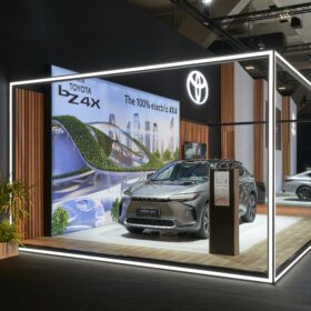 modular sustainable trade show exhibit design