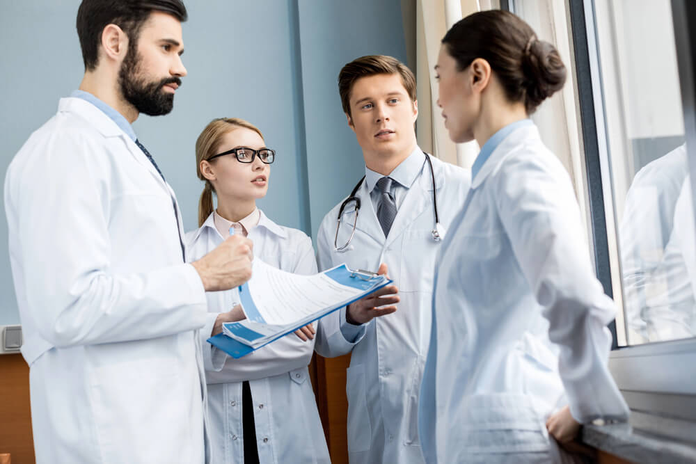 What are the biggest tech trade shows for medical professionals?