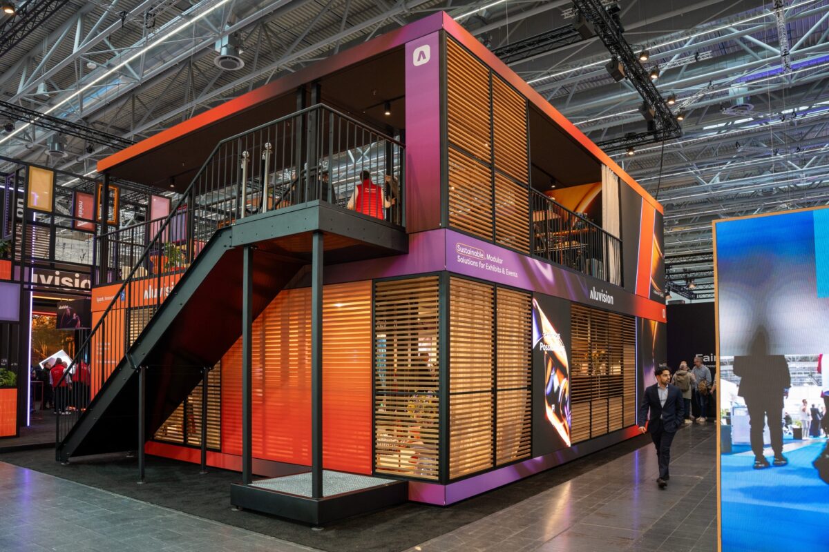 double deck exhibit