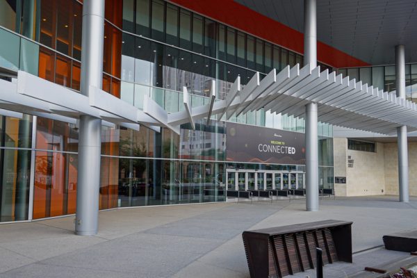 what is the henry b gonzalez convention center