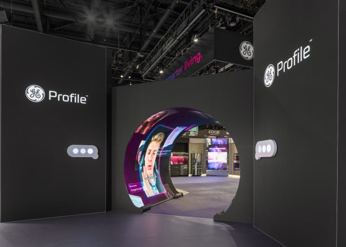 custom trade show booth build, install and process
